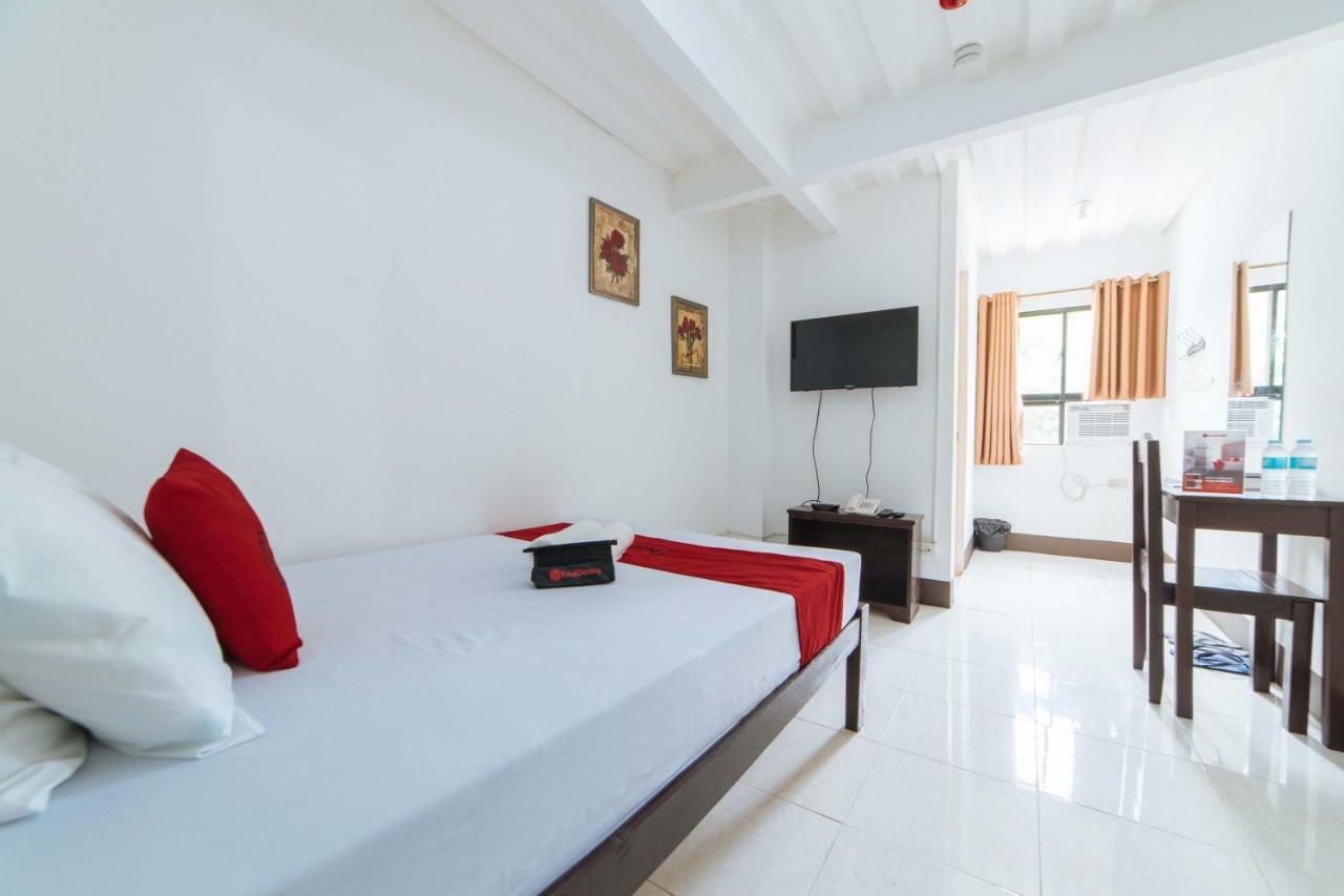 Отель Reddoorz Near Davao Medical School Foundation Экстерьер фото