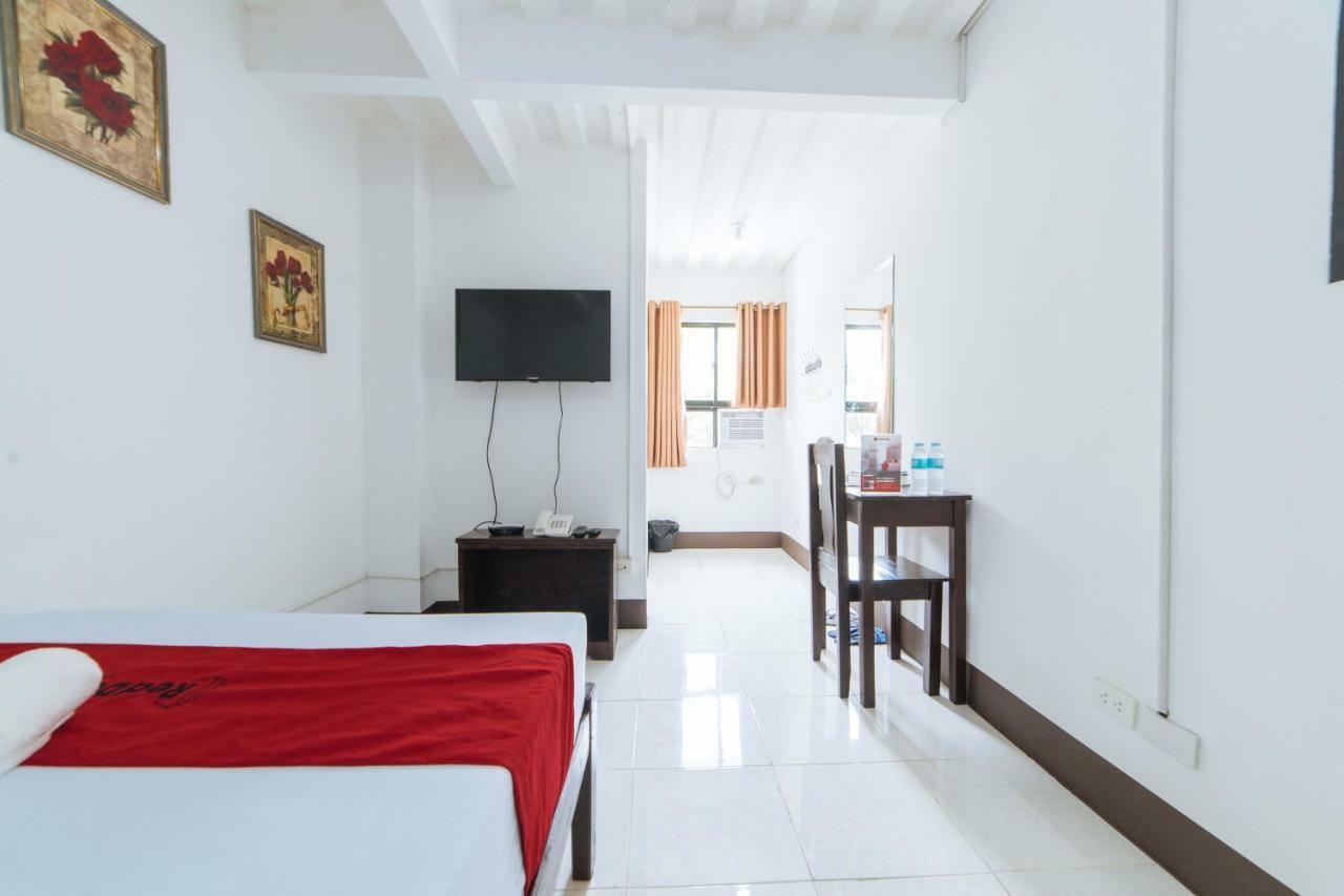 Отель Reddoorz Near Davao Medical School Foundation Экстерьер фото